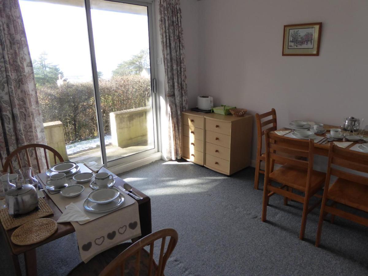 Plas Heulog Holiday Accommodation 兰韦尔弗亨 外观 照片