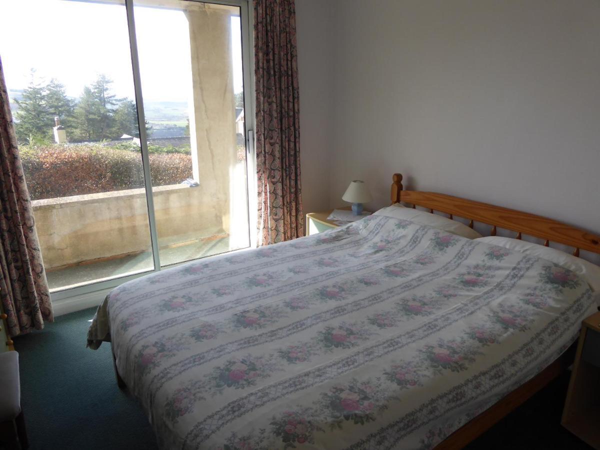 Plas Heulog Holiday Accommodation 兰韦尔弗亨 外观 照片